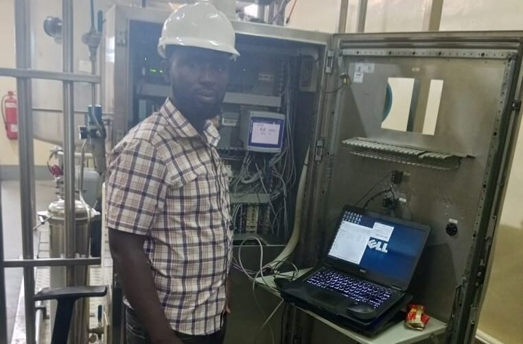 21dfb7b8 572b 4fdb 8637 f641eec20a99