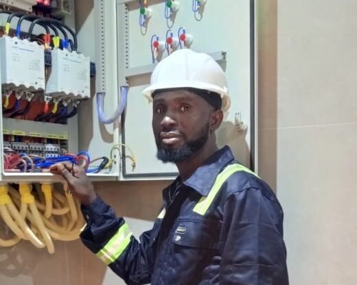 3f376d54 50f7 42e7 b4f1 4e8dd3d94758